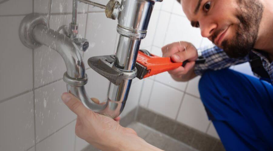 Professional same day plumber in Salesville, OH